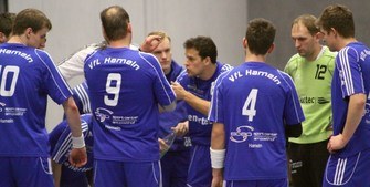 Soenke Koss Ansprache VfL Hameln Handball Oberliga 