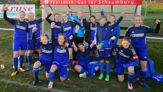 HSC BW Tuendern C Juniorinnen Mannschaftsfoto Jubel AWesA