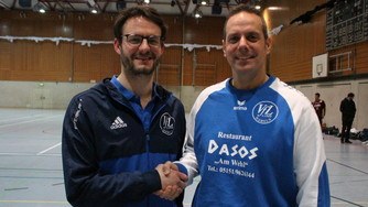 Torben Höltje neuer Trainer VfL Hameln II mit Team-Manager Vincent Voigt