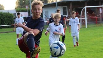 Jannik Stolpe JFV Hameln Landesliga Fussball Jugend 