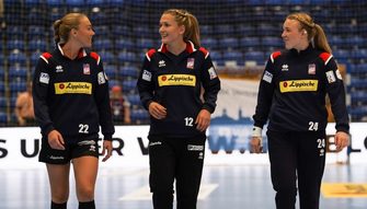 Linnea Pettersson, Marie Andresen und Marie Michalczik HSG Blomberg lippe