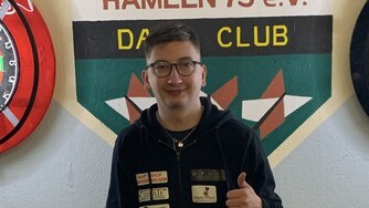 Jonathan Schütte DC Hameln 79 Darts