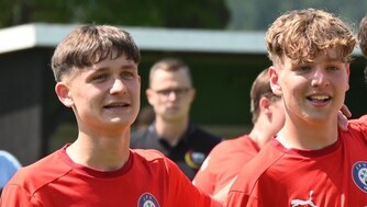 Bartosz Palm Jannik Stolpe JFV Hameln A-Junioren Landesliga