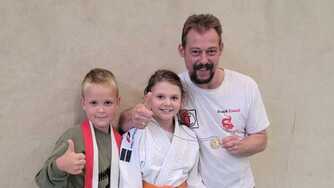 Merle Gehrke Luca Daniel Wissel Judo Einzel-Bezirksmeisterschaften Siegerfoto