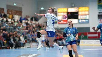 HSG Blomberg-Lippe Alexia Hauf Sprungwurf Handball Bundesliga
