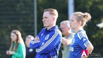 Aljosha Kowalski Trainer BW Tuendern Fussball Bezirksliga Frauen