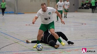 Luca Garbsch SV Eintracht Afferde Fussball Halle Sparkassen Cup