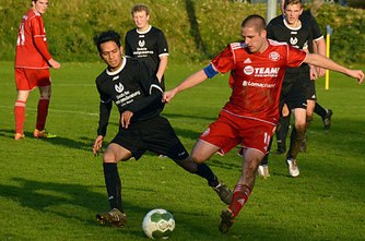 Benjamin Bohne FC Latferde 80 Dinesh KC Inter Holzhausen AWesA