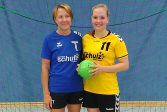 Anna Völkel Cornelia Evert ho-handball Wechsel