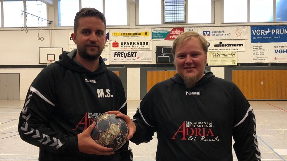 Sebastian Steup Dennis Sterenberg HF Aerzen Handball Regionsoberliga AWesA