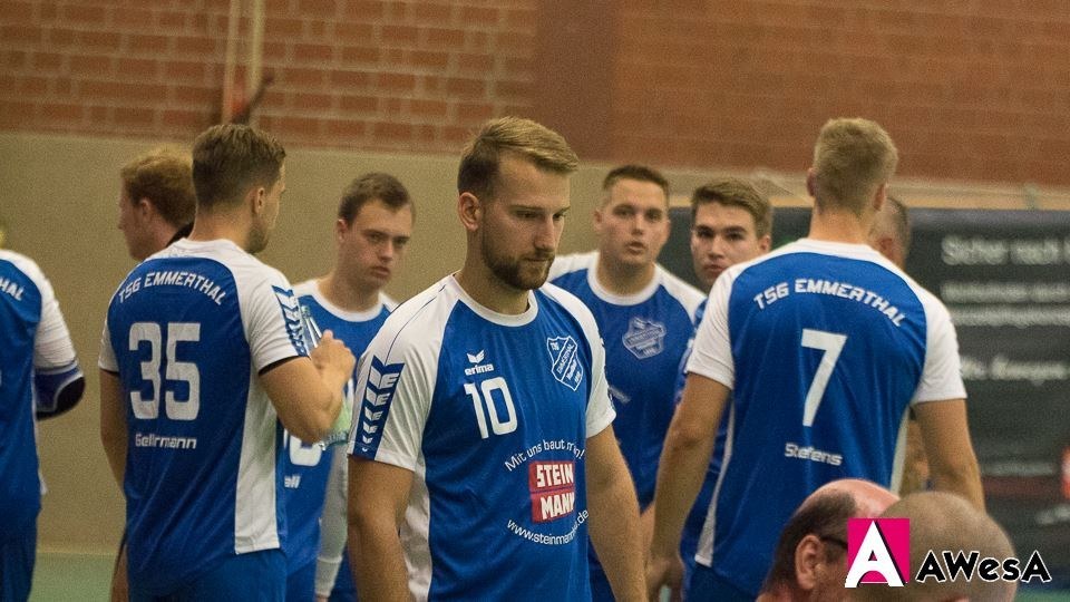 Daniel Maczka mit Mannschaft TSG Emmerthal Verbandsliga Handball