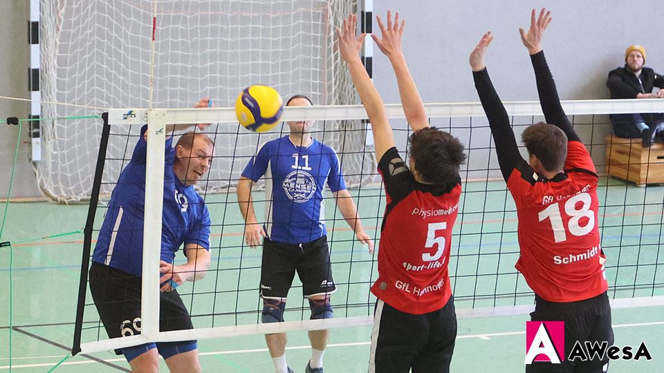 Aleks Popovic VfBHW Hameln Volleyball Landesliger Schmetterball