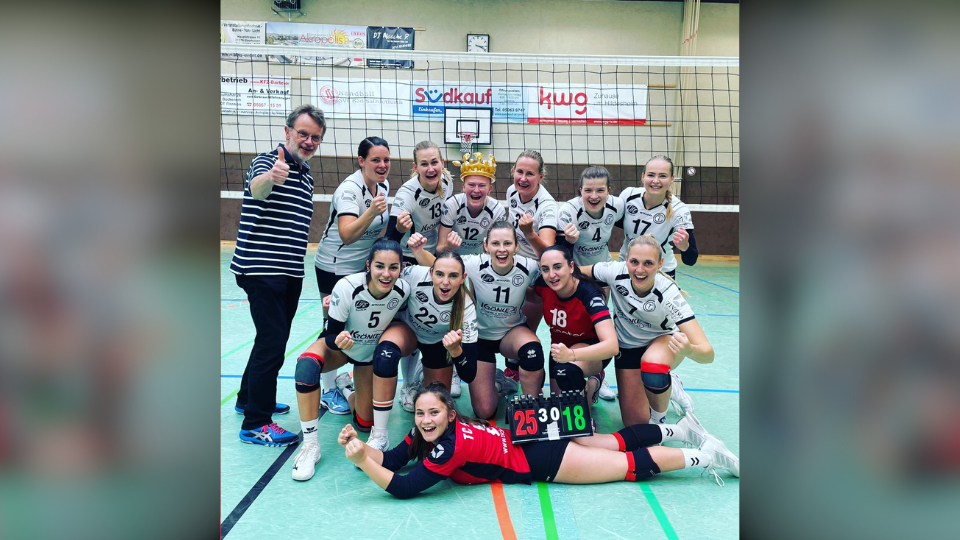 TC Hameln Volleyball Siegerfoto Verbandsliga Auswaertssieg